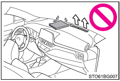 Toyota CH-R. Para evitar que el parabrisas delantero se empañe
